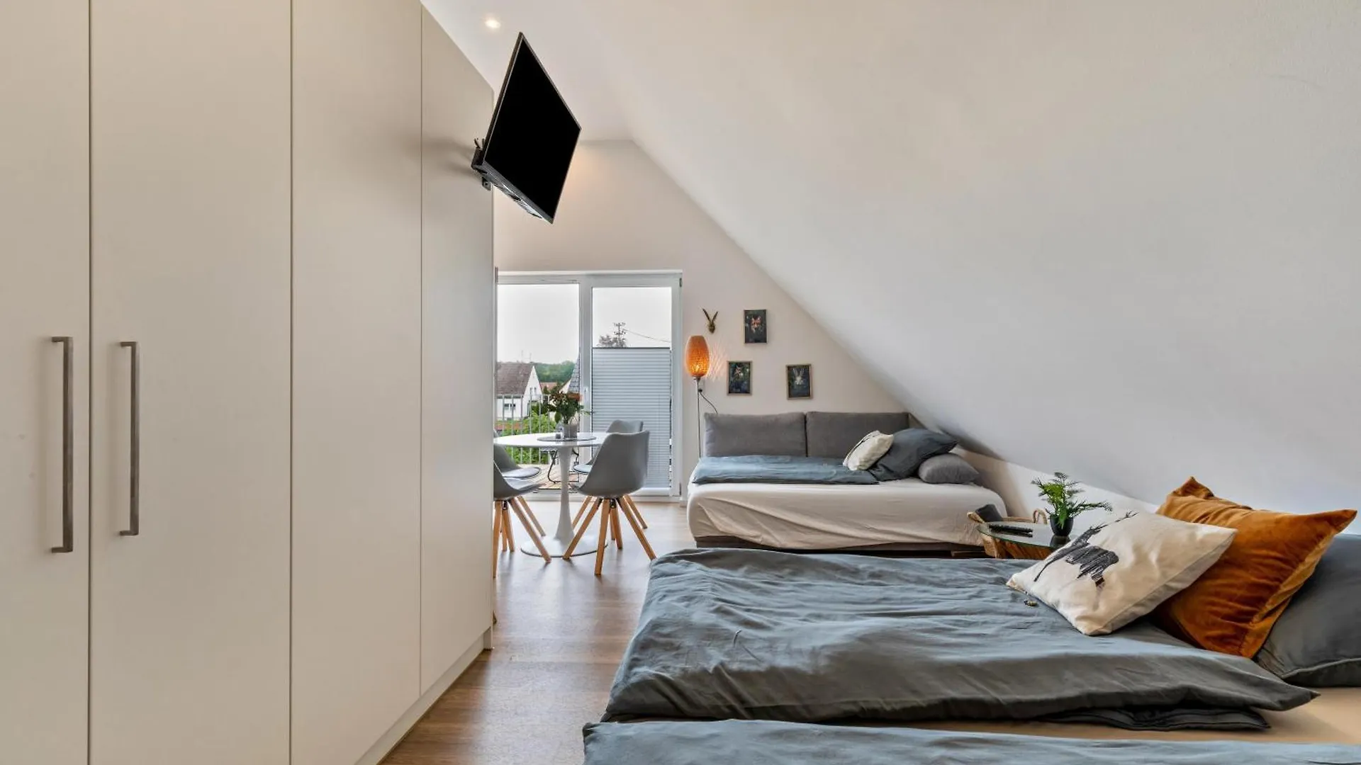 Studio 6 Parkside Apartments Guenzburg